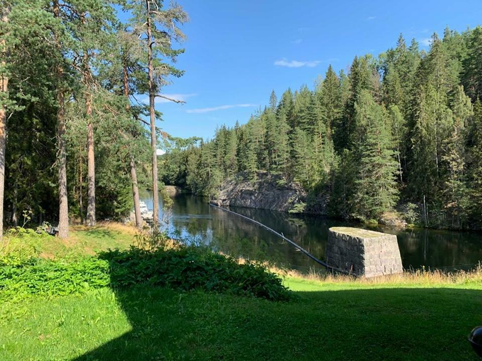 Vrangfoss Slusevokterbolig Hotel Funnemark Exterior foto